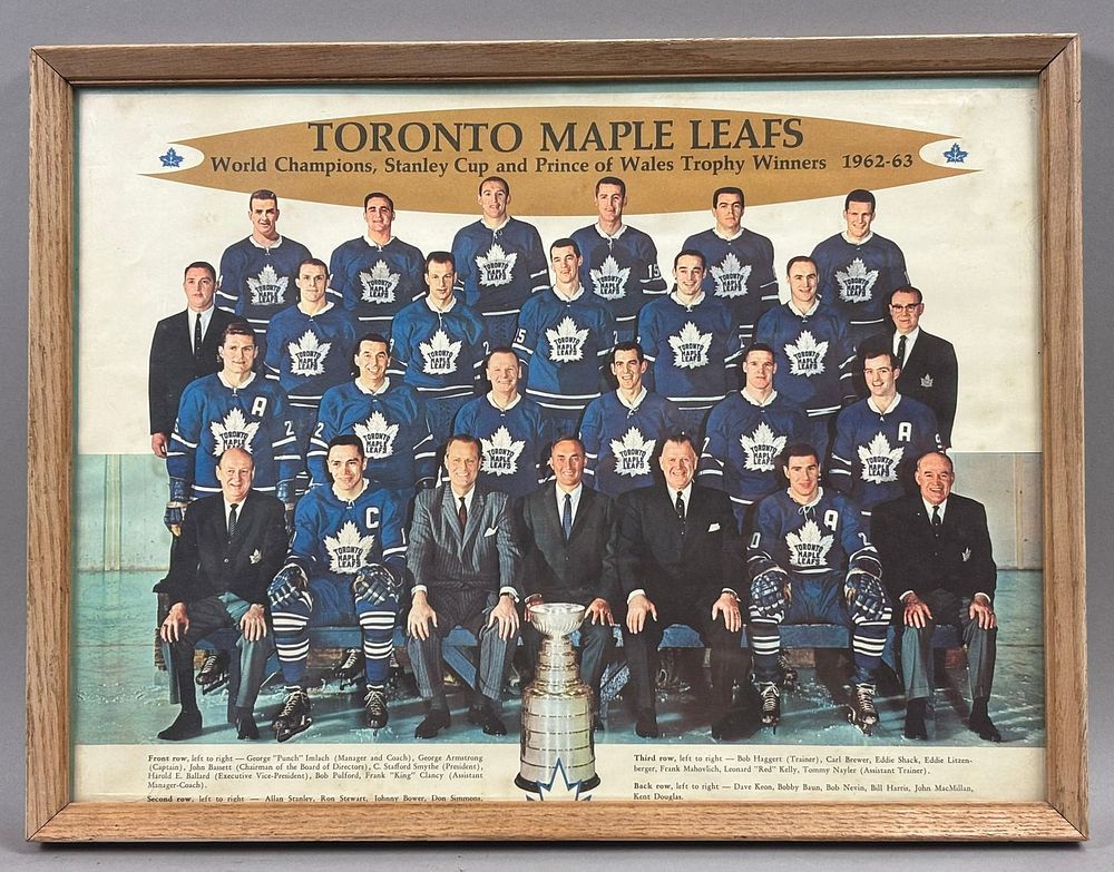 Lot 474: 1962-63 TORONTO MAPLE LEAFS 17x13 Framed Photo