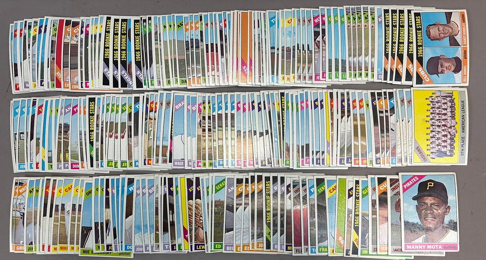 Lot 483: 200+ Vintage 1966 Topps Baseball Cards Lot