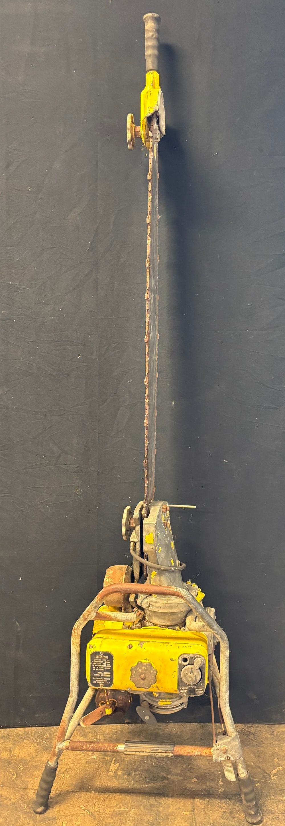 Lot 402: McCulloch Motors Model 549 2 Man 79" Original Chainsaw Saw
