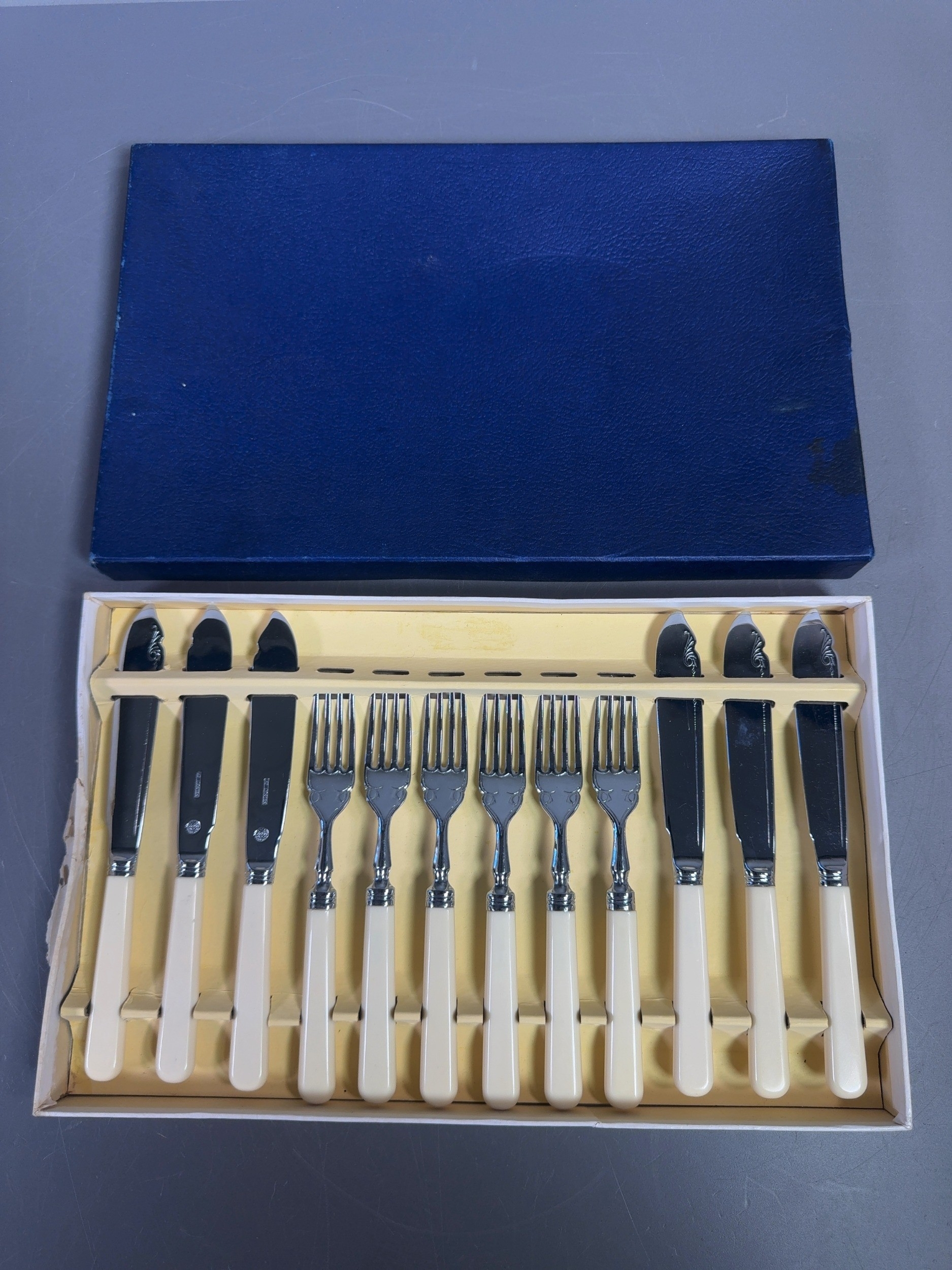 Lot 64