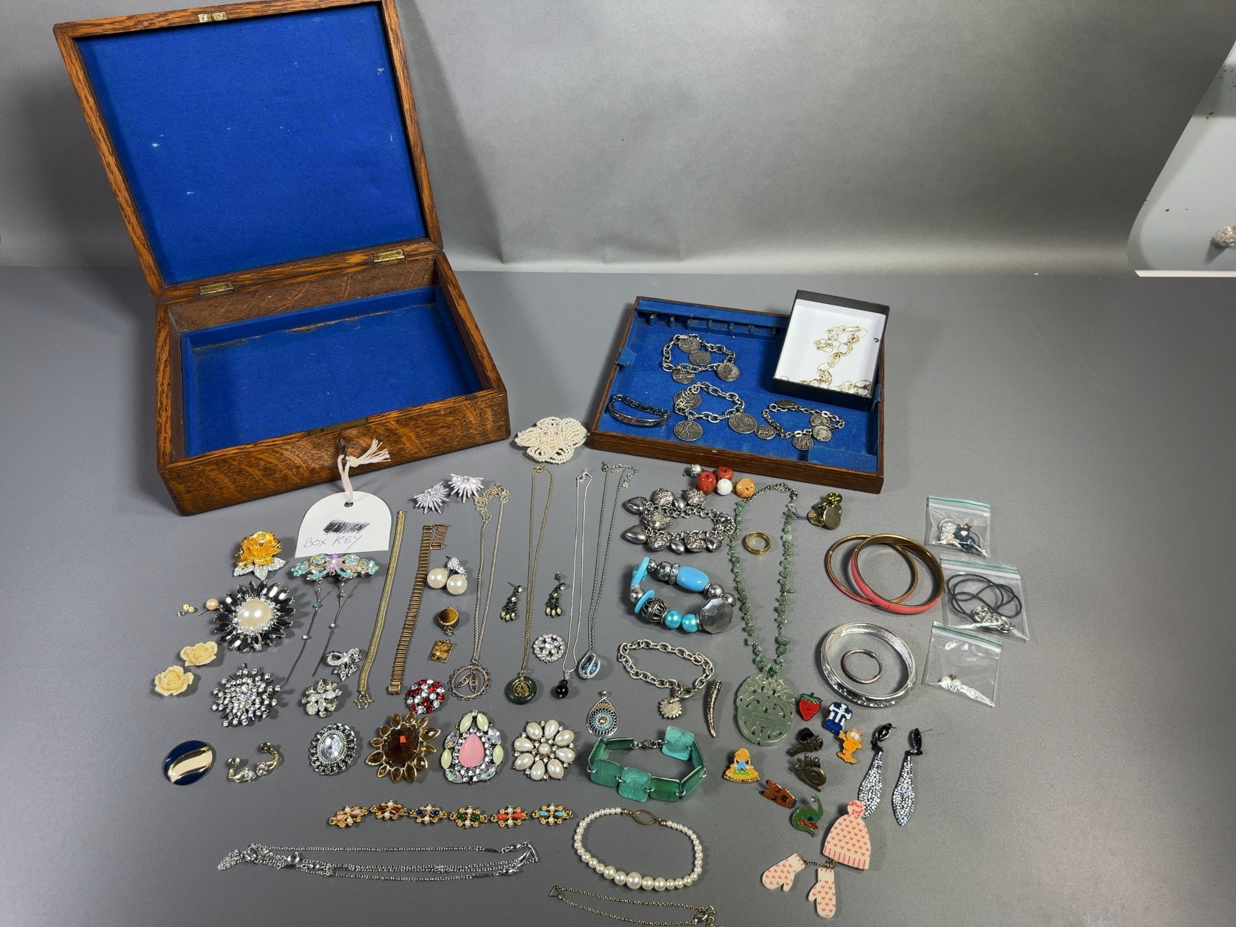 Lot 75