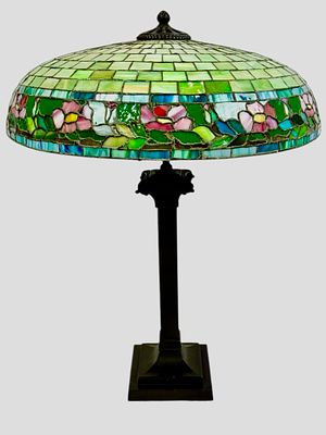 C. 1920's Wilkinson Leaded glass lamp Poppy Floral. Beautiful, and vibrant colored Poppy floral 