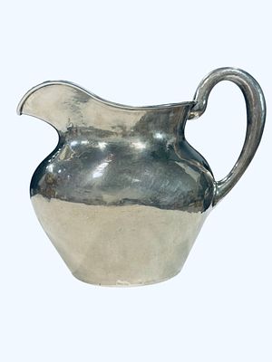 Arts & Crafts Kalo Shop hand hammered Sterling silver pitcher c. 1910. The Kalo workshop was 