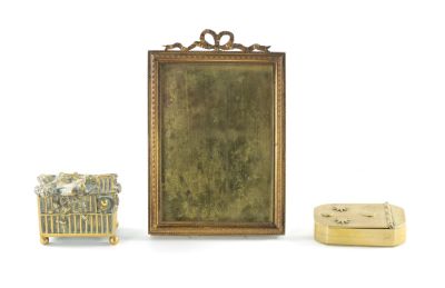 A REGENCY BRASS SNUFF BOX AND OTHER ITEMS comprising of a late 19th century hinged box modelled 