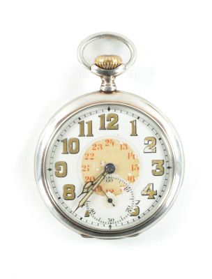 A 20TH CENTURY SILVER 0.800 MILITARY STYLE OPEN FACED POCKET WATCH