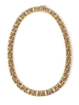 A LADIES 18CT YELLOW GOLD BULGARI STYLE NECKLACE, with safety clasp, hallmarked. Total weight 