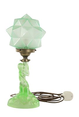AN ART DECO WALTHER AND SOHNE GREEN GLASS TABLE LAMP with a nude female moulded stem of a 