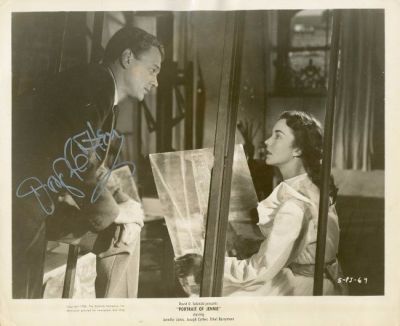 ACTORS: Selection of vintage signed 8 x 10 photographs, two smaller, by various actors, all 
