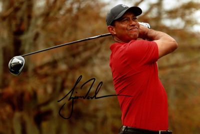 WOODS TIGER: (1975- ) American Golfer, Open Championship winner 2000, 2005 & 2006. Signed 