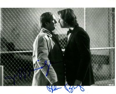 BRIDGES JEFF & BEAU: Jeff Bridges (1949- ) & Beau Bridges (1941- ) American Actors. Signed 10 x 