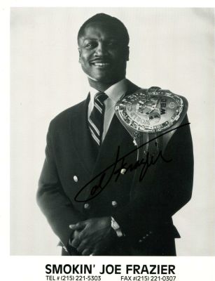 FRAZIER JOE: (1944-2011) American Boxer, World Heavyweight Champion 1970-73. Signed 8 x 10 