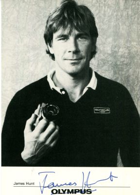 HUNT JAMES: (1947-1993) British Motor Racing Driver, Formula One World Champion 1976. Signed 5 