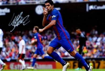 SUAREZ LUIS: (1987- ) Uruguayan Footballer. Signed colour 12 x 8 photograph by Suarez, the 