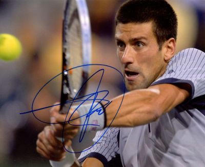 TENNIS: Good selection of signed 8 x 10 photographs by various tennis players comprising: 