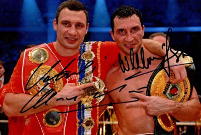 KLITSCHKO VITALI (1971- ) & WLADIMIR (1976- ) Ukrainian boxers, both World Heavyweight 