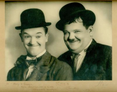 LAUREL & HARDY: LAUREL STAN (1890-1965) & HARDY OLIVER (1892-1957)
