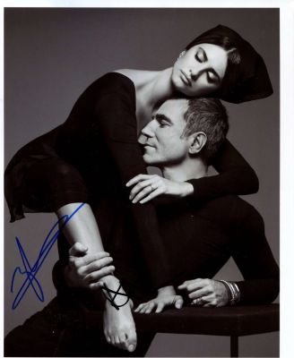 DAY-LEWIS DANIEL & CRUZ PENELOPE:. <span style="font-size: 11.0pt; line-height: 107%; 