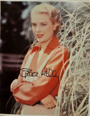 KELLY GRACE: (1929-1982). <span style="font-size: 12.0pt; line-height: 107%; font-family: 
