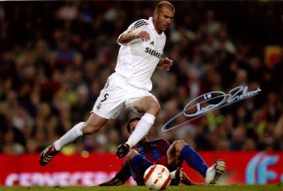 ZIDANE ZINEDINE: (1972- ). <span style="font-family: 'Palatino Linotype', 'serif'; 