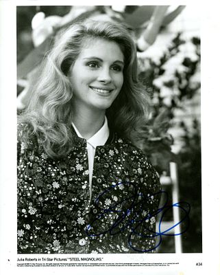 ROBERTS JULIA: (1967- ) American actress, Academy Award winner for Best Actress 