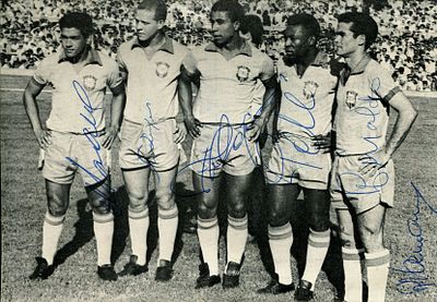 BRAZIL NATIONAL FOOTBALL TEAM: A good multiple signed 6 x 4 postcard photograph by six members 