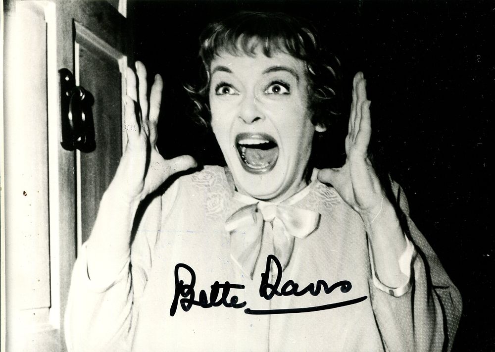 DAVIS BETTE: (1908-1989) American actress, Academy Award winner. Signed 7 x 5 photograph of 