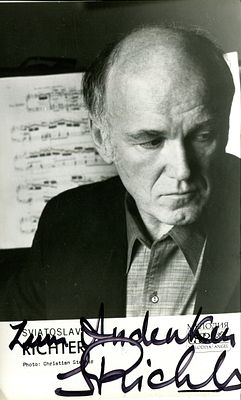 RICHTER SVIATOSLAV: (1915-1997) Russian Pianist. A good signed 4.5 x 7 photograph by Richter 