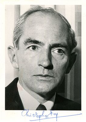 FRY CHRISTOPHER: (1907-2005) English poet and playwright. Signed 4 x 6 photograph of Fry in a 