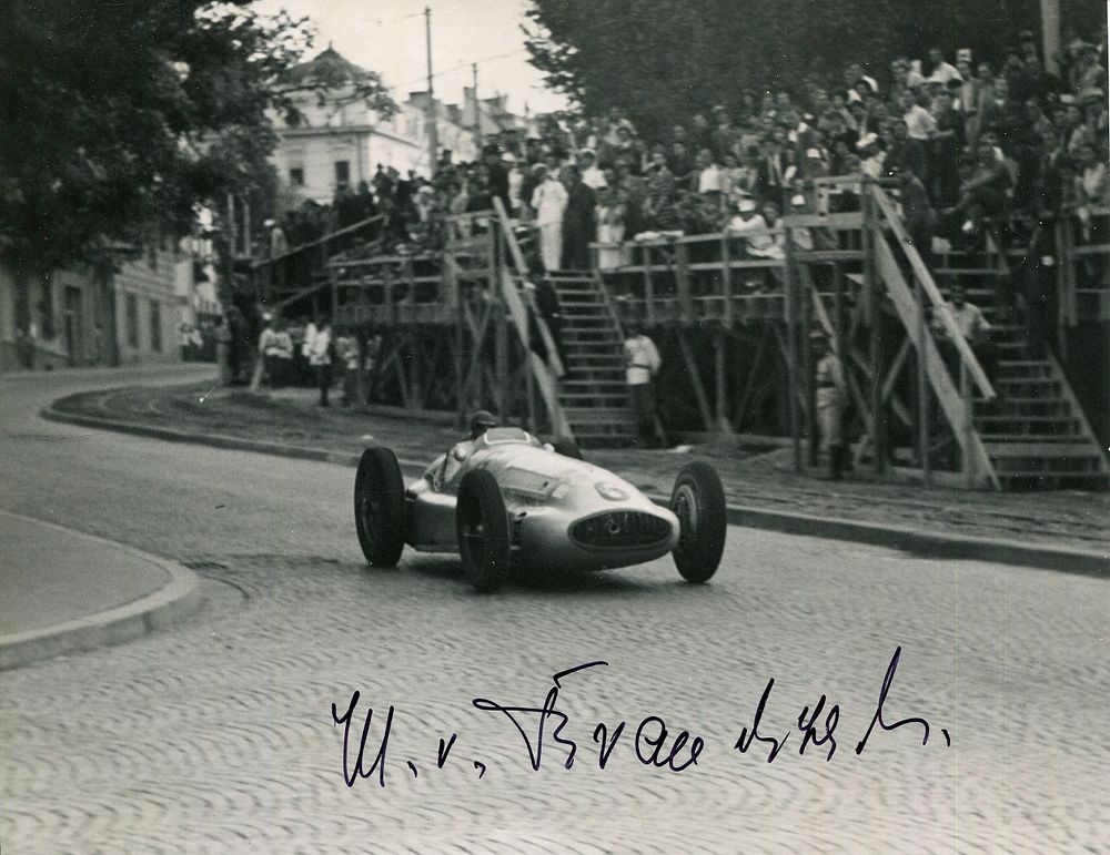 BRAUCHITSCH MANFRED VON: (1905-2003) German motor racing driver of the 1930s. Signed 7.5 x 6 