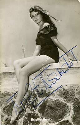 BARDOT BRIGITTE: (1934-2025) French actress and sex symbol. A good vintage signed 3.5 x 5.5 