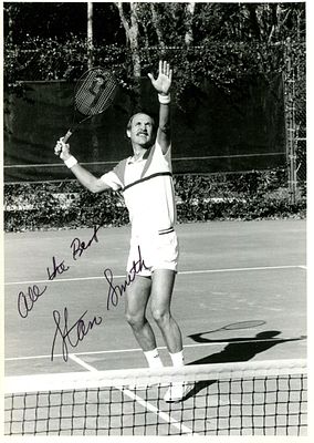 TENNIS: (x15). TENNIS: A good selection of signed photographs of various sizes (8 x 11.5 and 