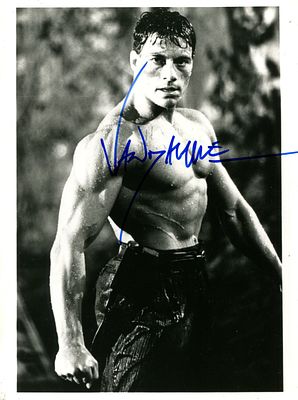 VAN DAMME JEAN-CLAUDE: (1960- ) Belgian actor and martial artist. Signed 7 x 9.5 photograph of 