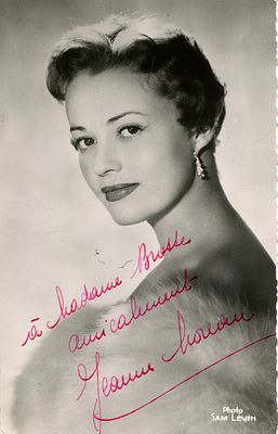 MOREAU JEANNE: (1928-2017) French actress. A good, early vintage signed and inscribed postcard 