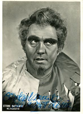 BASTIANINI ETTORE: (1922-1967) Italian baritone. Vintage signed 5 x 7 photograph of the bel 