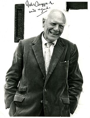 MUGGERIDGE MALCOLM: (1903-1990) British journalist and satirist who worked for the British 