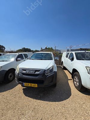 איסוזו פיק אפ מודל 2017. 256,630 ק"מ, יד ראשונה. תיבת הילוכים: אוטומטי
מנוע: דיזל, הנעה: 4x4