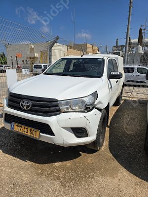 טויוטה היילקס מודל 2017. 128,502 ק"מ, יד ראשונה. תיבת הילוכים: ידני
מנוע: דיזל, הנעה: 4x4