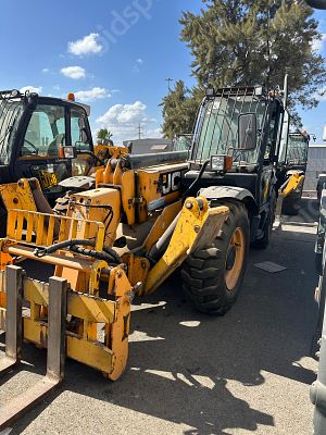 JCB מלגזה טלסקופית ניידת מודל 2011. 
שעות מנוע: 12278 
תוקף רישיון 16/01/2026