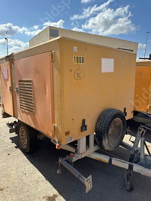 מרכז הגרורים נגרר לתאורה מודל 2011. 
מנוע: דיזל.
שעות מנוע: 4120
ללא רישוי, האגרה שולמה, תוקף 