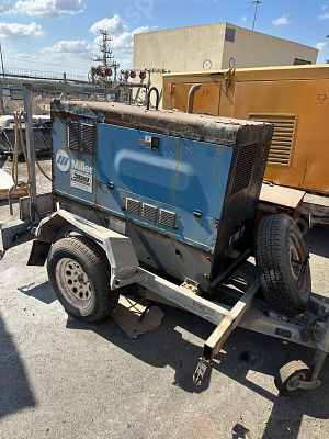 MILLER רתכת דיזל מודל 2011. 
מנוע: דיזל.
שעות מנוע: 11211
ללא רישוי האגרה שולמה , תוקף רישיון 