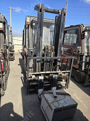 MAXILIFT מלגזה חשמלית ניידת 2 טון מודל 2011. 
שעות מנוע: 1260
ללא רישוי, האגרה שולמה, תוקף 