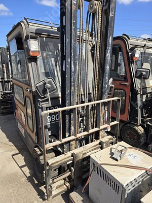 אי.פי מלגזה חשמלית ניידת 2 טון מודל 2014. 
שעות מנוע: 1050
תוקף רישיון 07/04/2026