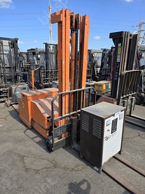 אכטמן מלגזה ידנית 1.5 טון מודל 1993. 
שעות מנוע: 520
תוקף רישיון 01/05/2026