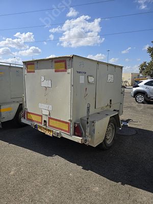 שובל נגררים גרור רשת שובל מודל 2012. 
תוקף רישיון 29/12/2025