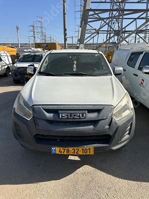 איסוזו פיק אפ מודל 2019. 152,167 ק"מ
הנעה: 4x4.
רישיון בתוקף09/04/2026