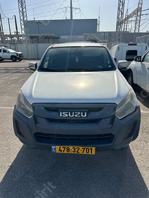 איסוזו פיק אפ מודל 2019. 265,721 ק"מ
הנעה: 4x4.
רישיון בתוקף06/05/2026