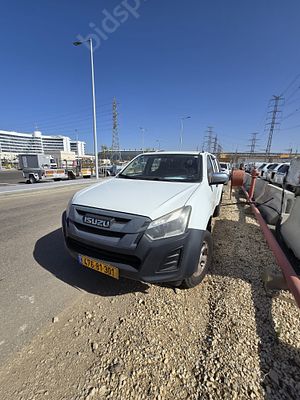 איסוזו פיק אפ מודל 2019. 107,730 ק"מ
הנעה: 4x4.
רישיון בתוקף06/03/2026