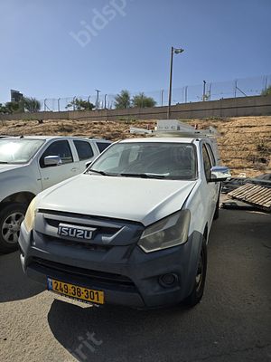 איסוזו פיק אפ מודל 2017. 200,239 ק"מ
הנעה: 4x2.
ללא רישוי האגרה שולמהרישיון בתוקף24/12/2025
