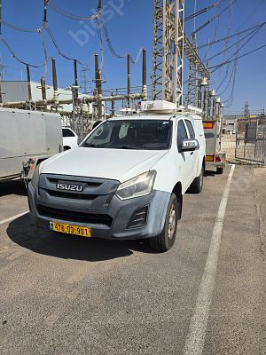 איסוזו פיק אפ מודל 2019. 231,995 ק"מ
הנעה: 4x4.
רישיון בתוקף07/04/2026