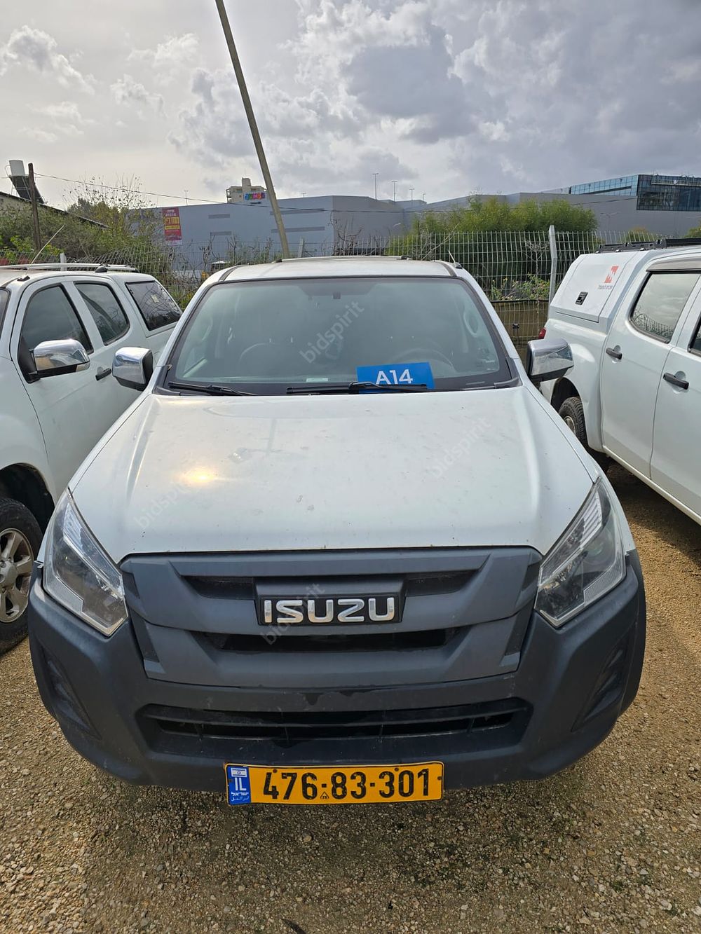 איסוזו פיק אפ מודל 2019. 230,190 ק"מ. תיבת הילוכים: אוטומטי
מנוע: דיזל, הנעה: 4x4.
תוקף רישיון 
